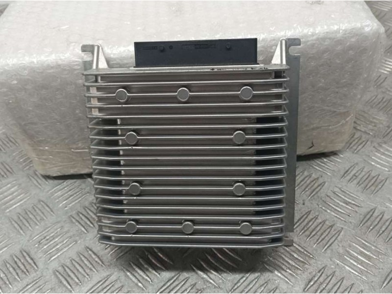 Recambio de amplificador radio para seat arona fr referencia OEM IAM 5Q6035456 EAAA1117AO PANASONIC