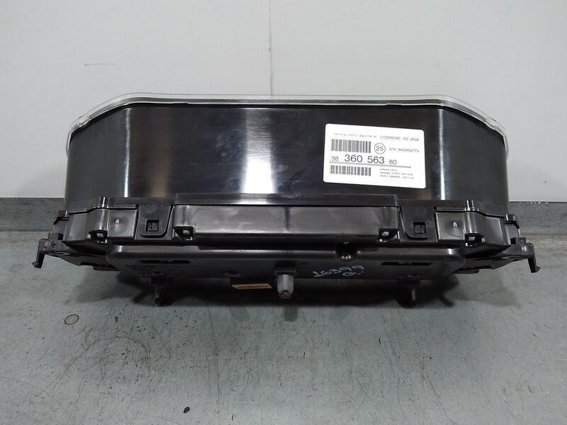 Recambio de cuadro instrumentos para peugeot 208 (p2) active pack referencia OEM IAM 9836056380  