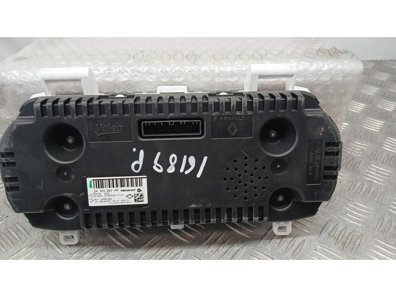 Recambio de cuadro instrumentos para renault captur ii evolution referencia OEM IAM 248092834R  2408270226