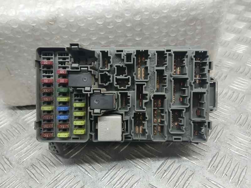 Recambio de caja reles / fusibles para honda cr-v (rd8) 2.2 ctdi referencia OEM IAM 6820AS9AG030  
