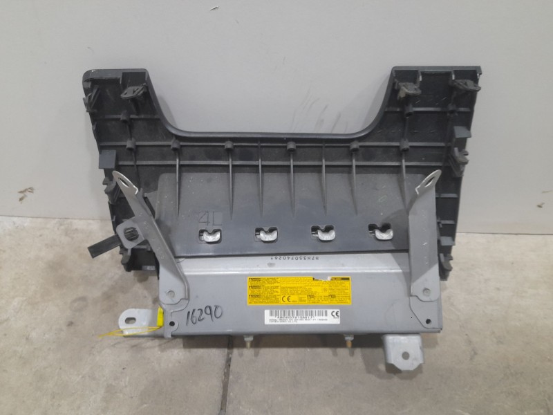 Recambio de airbag rodillas para toyota rav 4 exclusive referencia OEM IAM TG11D01003  4B0G07615M1J