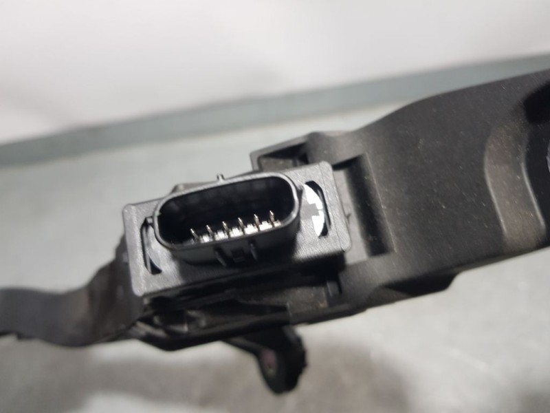 Recambio de potenciometro pedal para hyundai kona pure referencia OEM IAM 27088018 CN02437268 