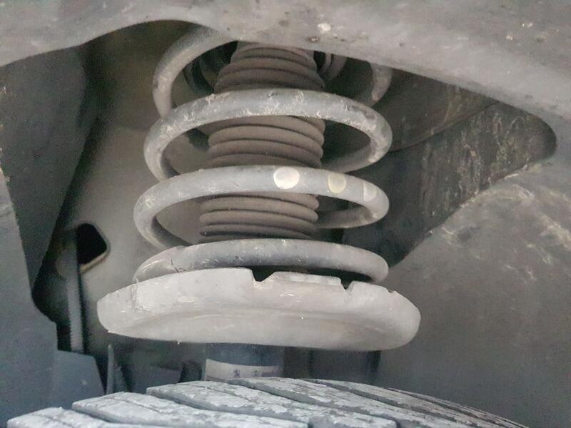 Recambio de amortiguador delantero derecho para peugeot 5008 (0u_, 0e_) 1.2 referencia OEM IAM 9807734280  