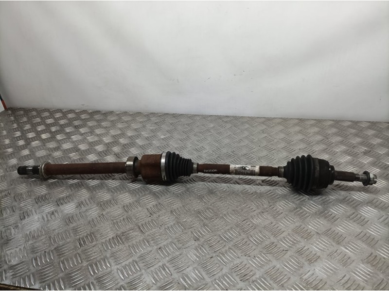 Recambio de transmision delantera derecha para renault captur life referencia OEM IAM 391005624R  