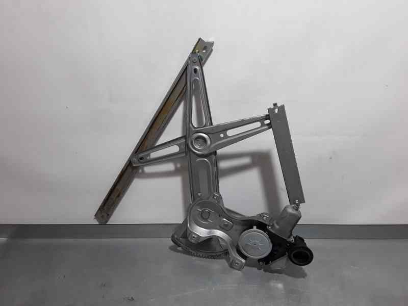 Recambio de elevalunas delantero izquierdo para toyota yaris active hybrid referencia OEM IAM  7 PINS ELECTRICO