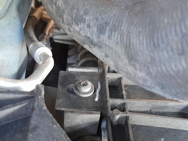 Recambio de radiador agua para citroën c5 aircross (ac_, aj_, ar_, a4_) 1.2 puretech 130 (arhnsj) referencia OEM IAM 9838520180 