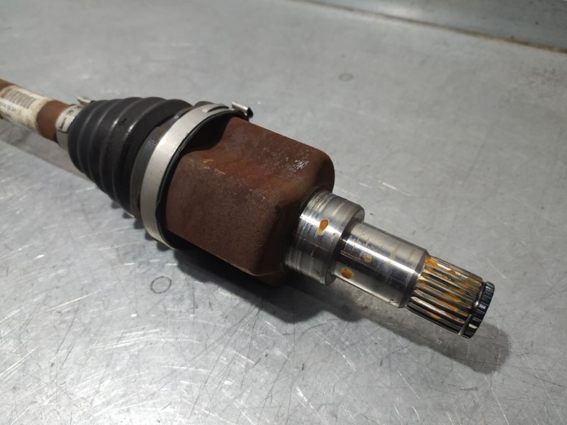 Recambio de transmision delantera izquierda para ford fiesta (ccn) trend referencia OEM IAM 8V513B437AAB  