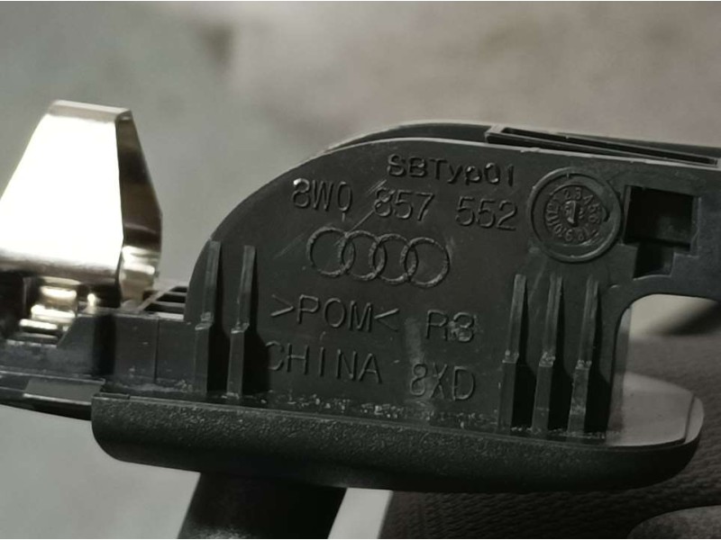 Recambio de parasol derecho para audi a3 sedan (8ys) 35 tdi s line referencia OEM IAM 8W0857552  CON LUZ