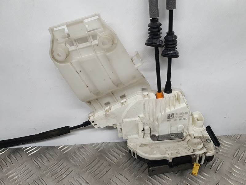 Recambio de cerradura puerta delantera izquierda para jeep renegade longitude 4x2 referencia OEM IAM 52139902 40116025011 5 PINE