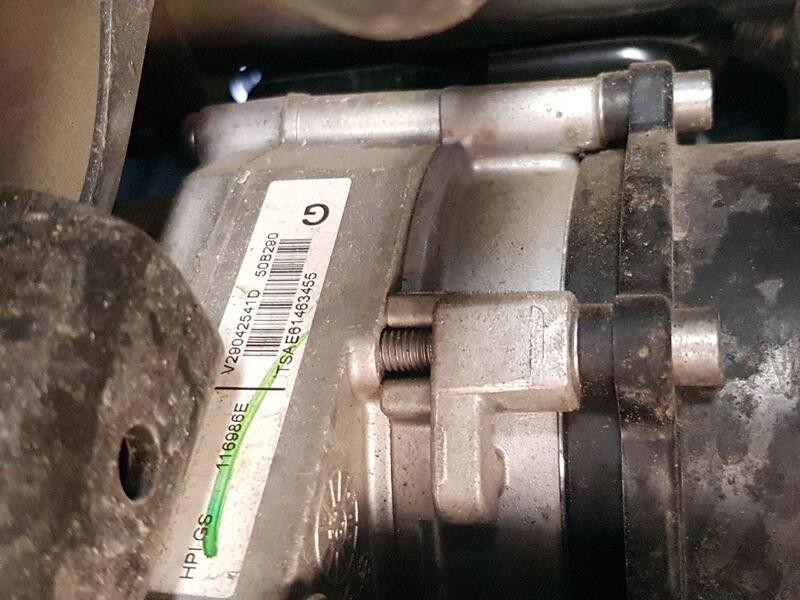 Recambio de bomba direccion electrica para peugeot 5008 (0u_, 0e_) 1.2 referencia OEM IAM 1615092080  