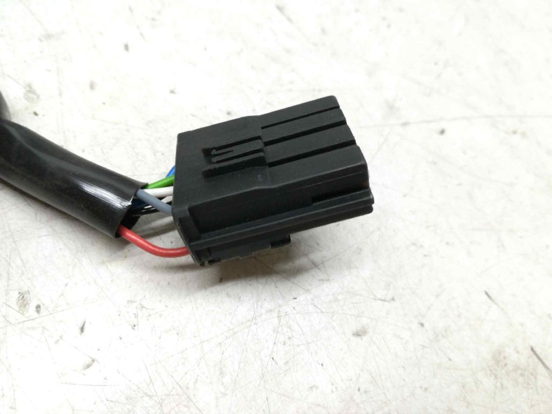 Recambio de retrovisor derecho para citroën xsara berlina referencia OEM IAM 171045  ELECTRICO 7 CABLES