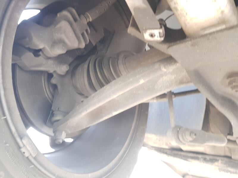 Recambio de brazo suspension inferior delantero derecho para peugeot 5008 (0u_, 0e_) 1.2 referencia OEM IAM 1643189180  