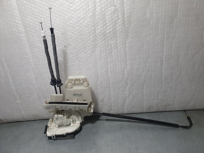 Recambio de cerradura puerta trasera derecha para jeep renegade longitude 4x2 referencia OEM IAM 52139906 40146025012 4 PINES