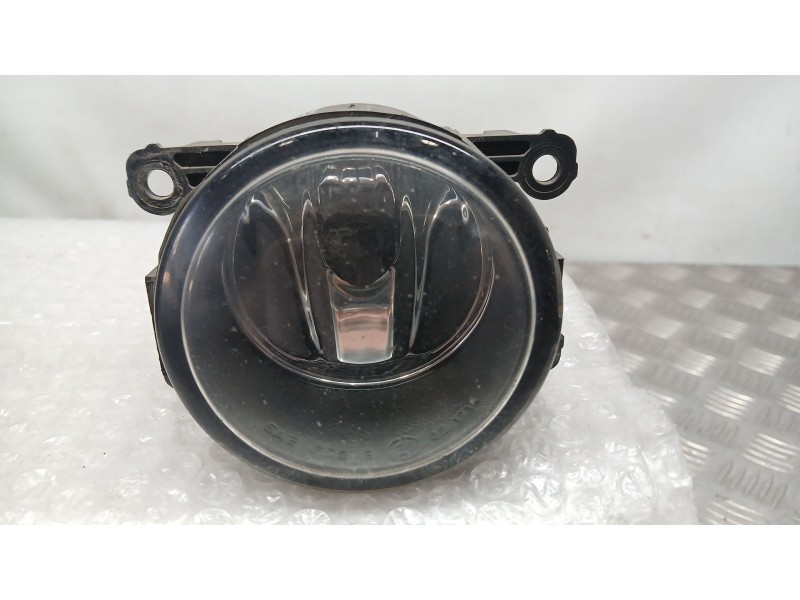 Recambio de faro antiniebla derecho para dacia logan (ls_) 1.6 (lsob, lsod, lsof, lsoh) referencia OEM IAM 8200074008 VALEO 8920