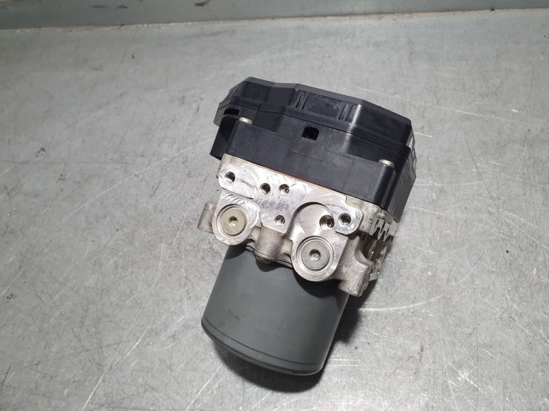 Recambio de abs para toyota rav 4 (a3) active referencia OEM IAM 8954152331 4454042201 ADVICS