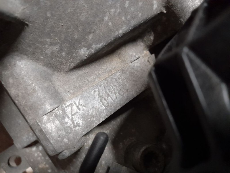 Recambio de caja cambios para seat ibiza sc (6j1) reference referencia OEM IAM MZK 27104 5VELOCIDADES