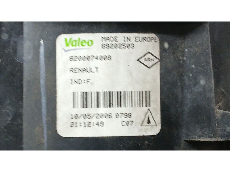 Recambio de faro antiniebla derecho para dacia logan (ls_) 1.6 (lsob, lsod, lsof, lsoh) referencia OEM IAM 8200074008 VALEO 8920