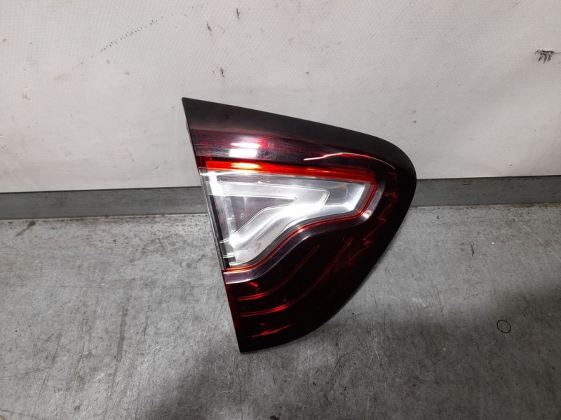 Recambio de piloto trasero izquierdo para renault captur zen referencia OEM IAM 265554078R  INTERIOR/REFLECTANTE