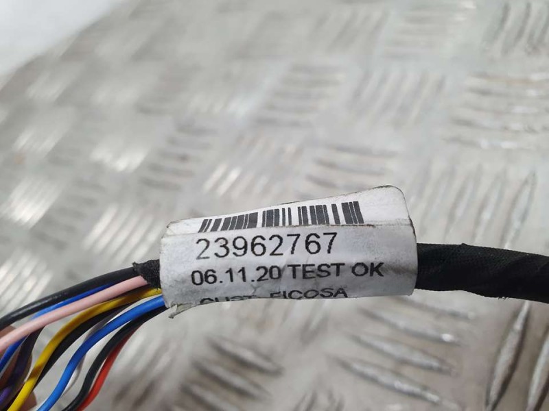 Recambio de retrovisor izquierdo para audi a3 sedan (8ys) 35 tdi s line referencia OEM IAM 23962767  ELECTRICO 10 CABLES