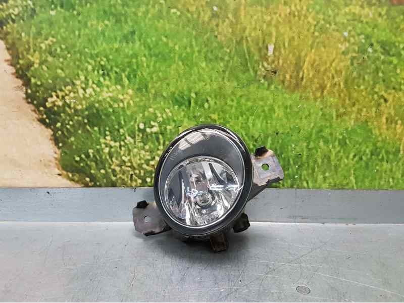 Recambio de faro antiniebla derecho para renault clio iii authentique referencia OEM IAM 8200002470 8200002470 VALEO