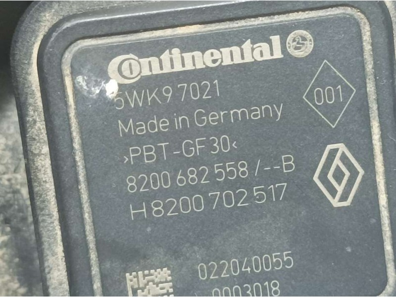 Recambio de caudalimetro para renault fluence expression referencia OEM IAM 8200682558B 5WK97021 CONTINENTAL