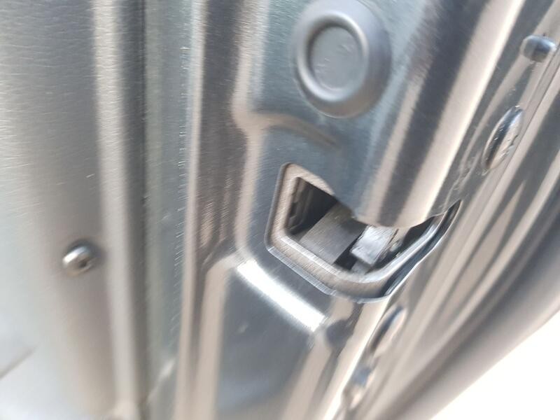 Recambio de cerradura puerta trasera derecha para peugeot 5008 (0u_, 0e_) 1.2 referencia OEM IAM 9800624180  