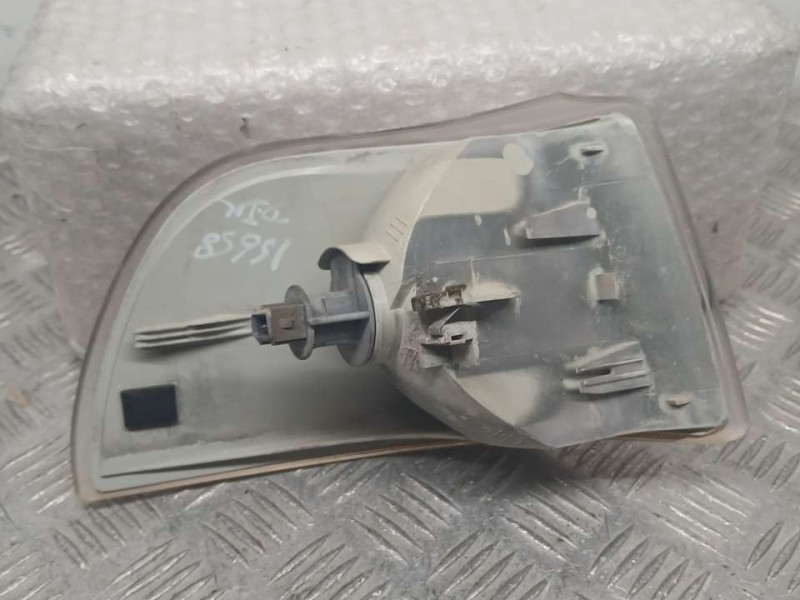 Recambio de piloto delantero izquierdo para volvo s70 berlina 2.0 referencia OEM IAM 9483178 8628243 TOCADO