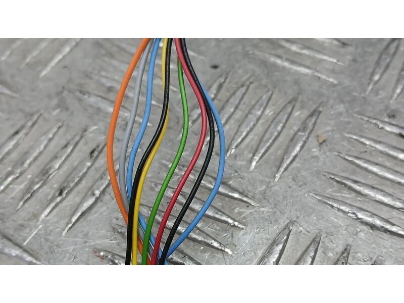 Recambio de retrovisor derecho para renault captur ii evolution referencia OEM IAM 963016661R ELECTRICO 9 CABLES ROZADO 