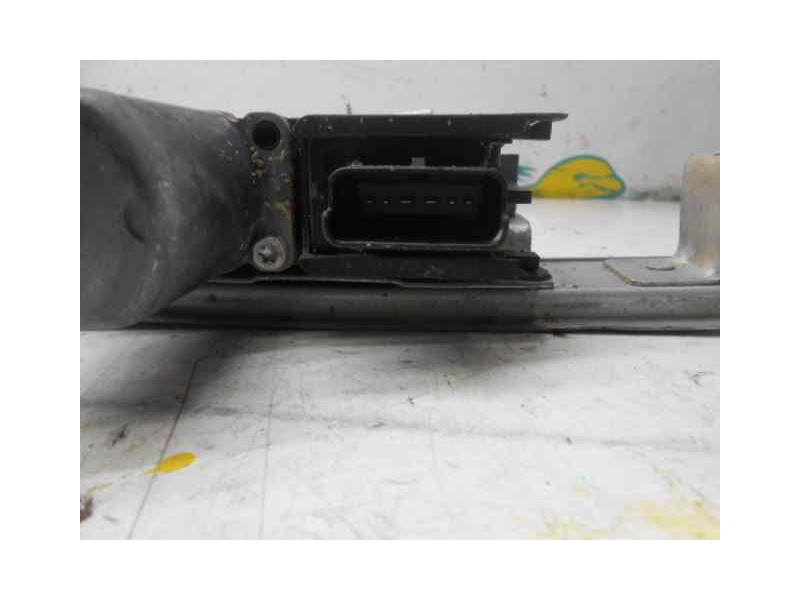 Recambio de elevalunas trasero izquierdo para citroën c4 berlina millenium referencia OEM IAM   6 PINS