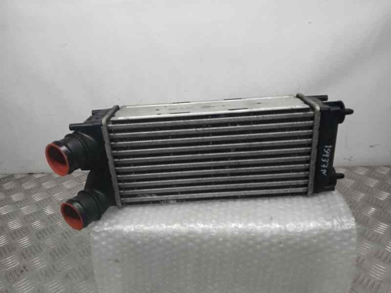 Recambio de intercooler para peugeot 308 sport referencia OEM IAM 9656503980 992507M VALEO