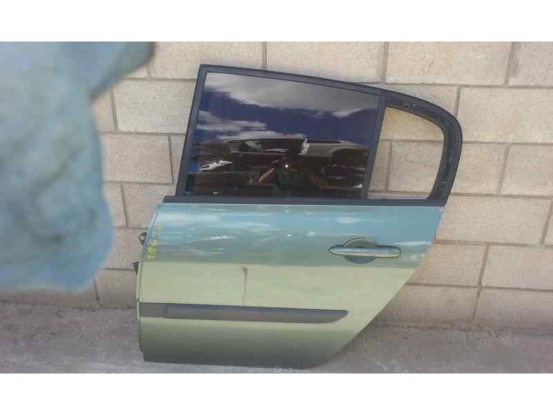Recambio de puerta trasera izquierda para renault megane ii classic berlina confort authentique referencia OEM IAM 7751475033 CR