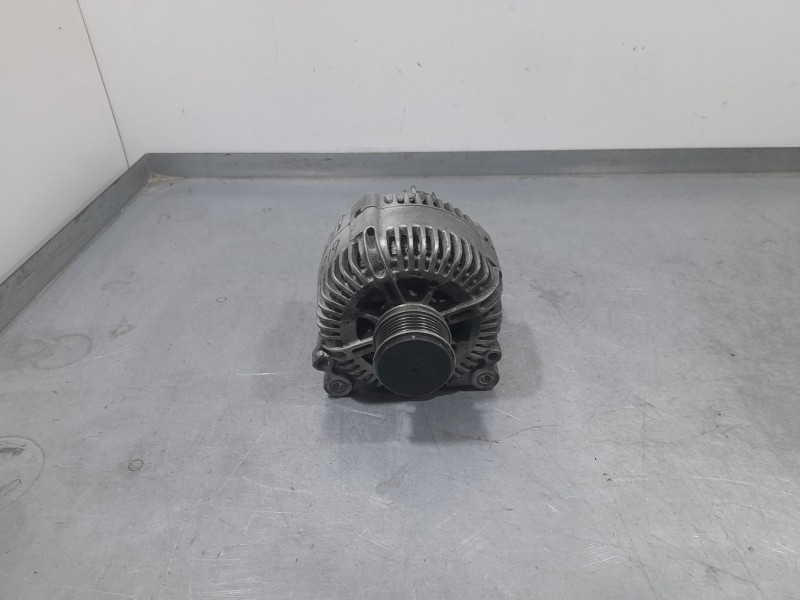 Recambio de alternador para audi a6 c6 (4f2) 2.0 tdi referencia OEM IAM 03G903016A TG17C054 VALEO