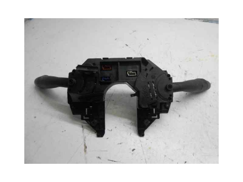 Recambio de com 2000 para citroën c4 berlina millenium referencia OEM IAM 96656018XT  VALEO