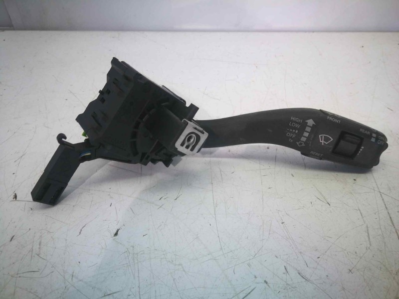 Recambio de mando limpia para audi a3 sportback (8p) 2.0 tdi ambiente referencia OEM IAM 8P0953519E  