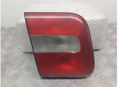 PILOTO TRASERO IZQUIERDO 9151633 INTERIOR TOCADO