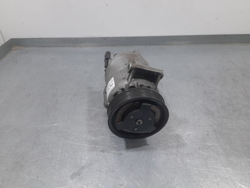 Recambio de compresor aire acondicionado para audi a6 c6 (4f2) 2.0 tdi referencia OEM IAM 5N0820803A 01150562 DELPHI