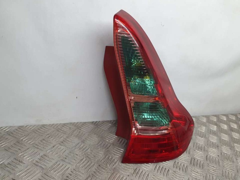 Recambio de piloto trasero derecho para citroën c4 coupe vtr referencia OEM IAM 9646801677 4CXX13404A 