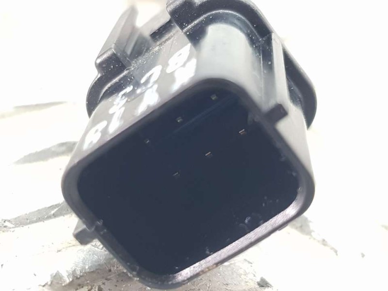 Recambio de camara vision trasera para hyundai i 20 esence referencia OEM IAM 99240Q0000  MOBIS