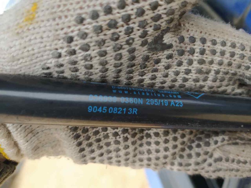 Recambio de amortiguadores maletero / porton para renault clio v zen referencia OEM IAM 904508213R  