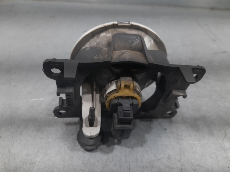 Recambio de faro antiniebla derecho para peugeot 5008 (0u_, 0e_) 1.2 referencia OEM IAM 11417102  