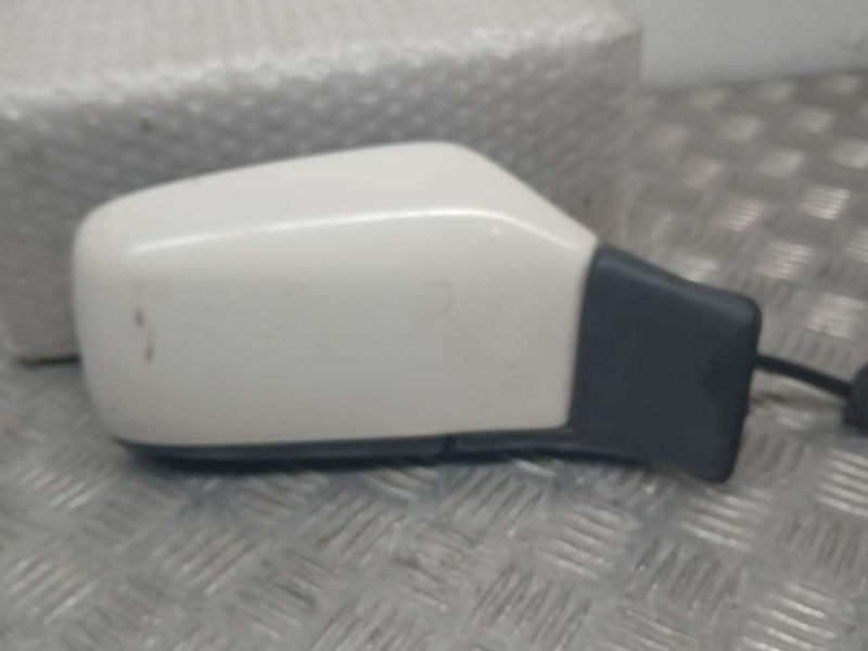 Recambio de retrovisor derecho para volvo s70 berlina 2.0 referencia OEM IAM 8626851  ELECTRICO TOCADO