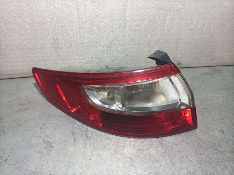 Recambio de piloto trasero izquierdo para renault fluence expression referencia OEM IAM 265550016R  EXTERIOR