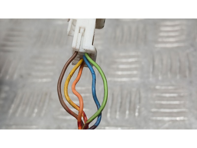 Recambio de retrovisor derecho para dacia logan (ls_) 1.6 (lsob, lsod, lsof, lsoh) referencia OEM IAM 963015207R ELÉCTRICO 5 CAB