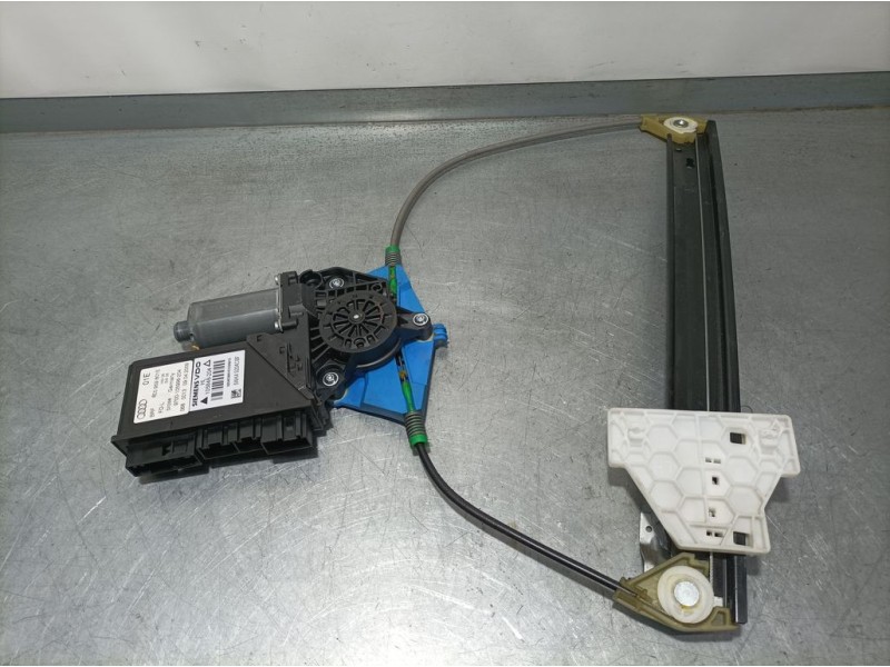 Recambio de elevalunas trasero izquierdo para seat exeo berlina (3r2) style referencia OEM IAM 8E0839461C 104642205 BROSE ELÉCTR