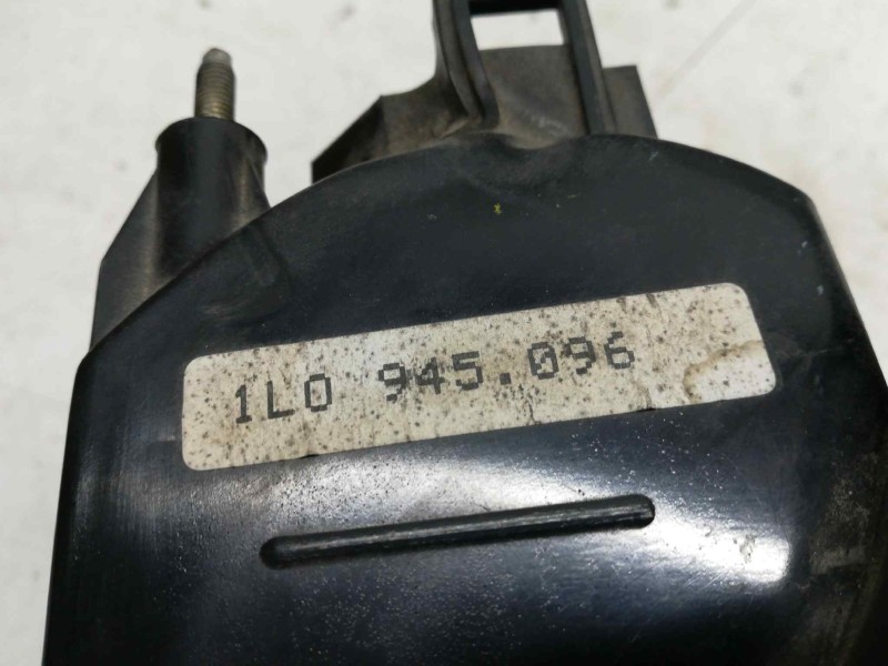 Recambio de piloto trasero derecho para seat toledo (1l) base referencia OEM IAM 1L0945096  EXTERIOR