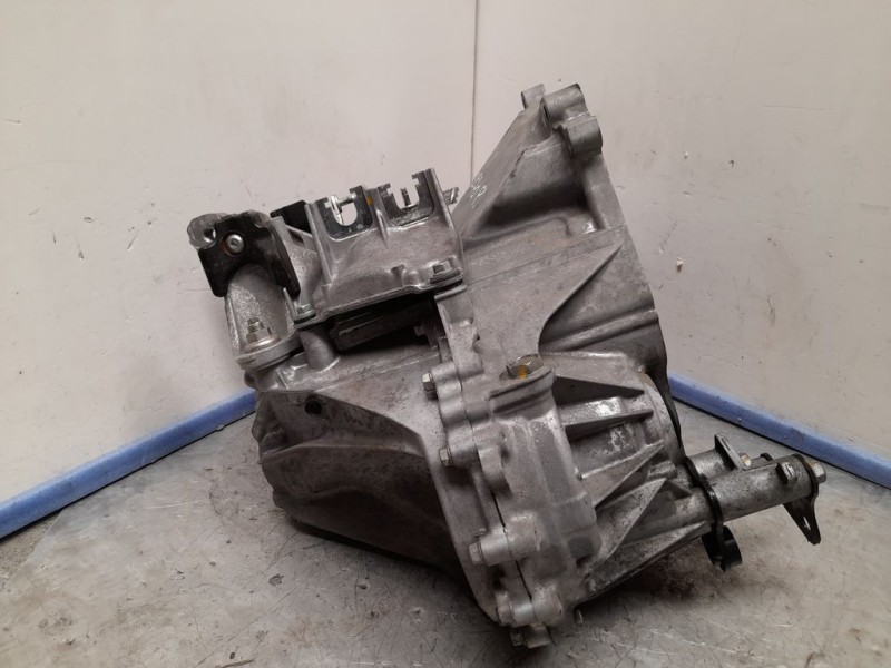 Recambio de caja cambios para mazda 3 lim. () style referencia OEM IAM B52HB40H 129N2 6VELOCIDADES