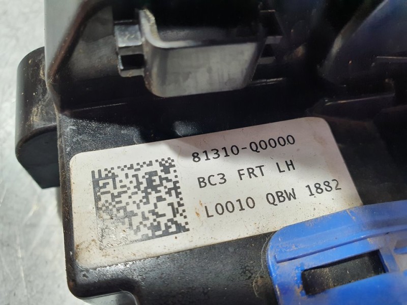 Recambio de cerradura puerta delantera izquierda para hyundai i 20 esence referencia OEM IAM 81310Q0000  4 PINES