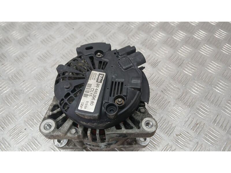 Recambio de alternador para citroën xsara berlina premier referencia OEM IAM 9644529680 VALEO 2542705A