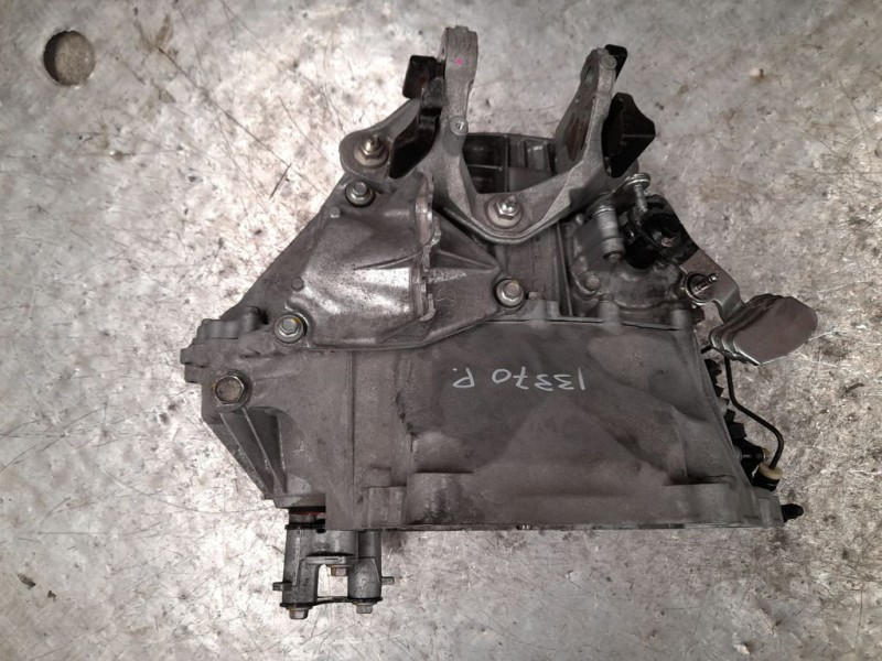 Recambio de caja cambios para mazda 3 lim. () style referencia OEM IAM B52HB40H 129N2 6VELOCIDADES