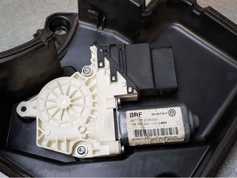 Recambio de elevalunas trasero derecho para seat leon (1p1) stylance / style referencia OEM IAM 1P0839402B 18 PINS ELECTRICO